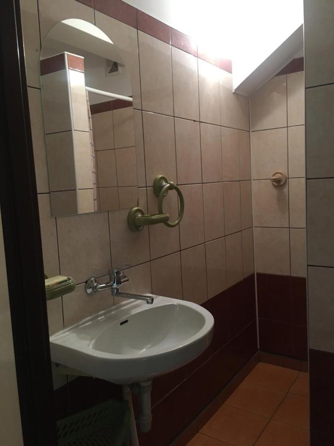 Palac Jelenie Pole Torzym Esterno foto